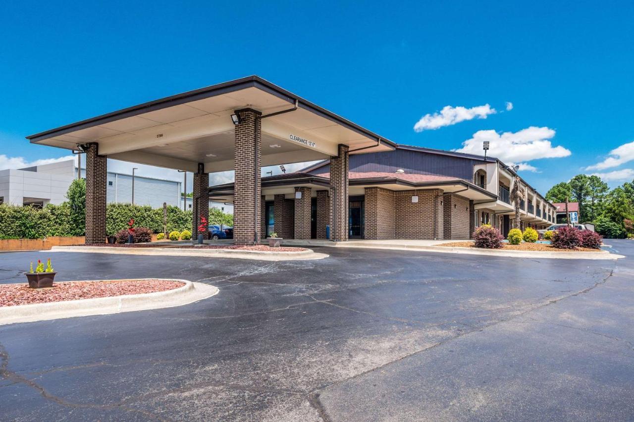 Econo Lodge Inn & Suites University Huntsville Exteriör bild