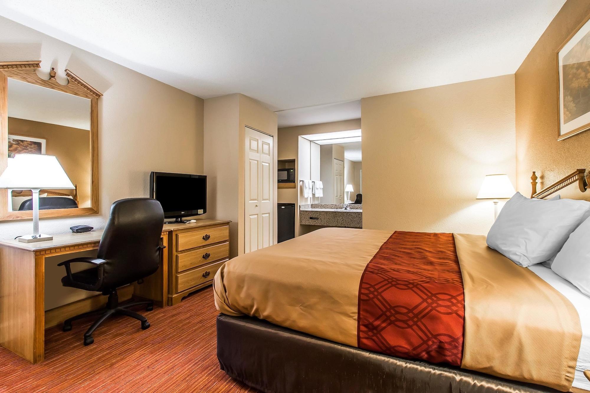 Econo Lodge Inn & Suites University Huntsville Exteriör bild