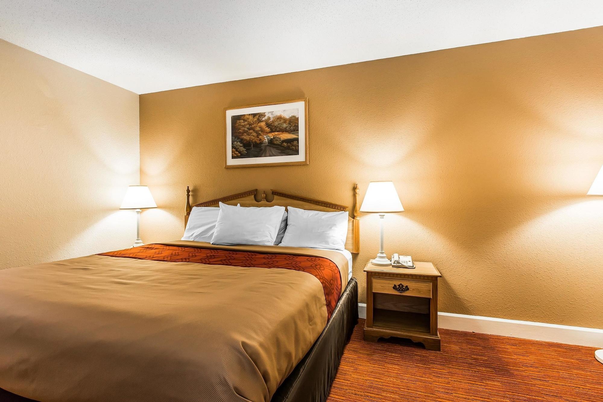 Econo Lodge Inn & Suites University Huntsville Exteriör bild